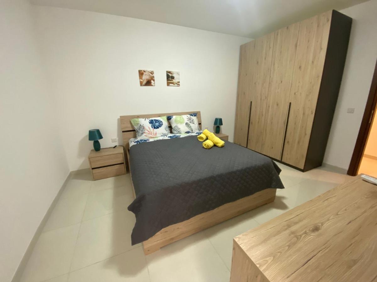 Sunshine Apartments Mellieha - Modern Three Bedroom Ground Floor Apartment With Yard 외부 사진